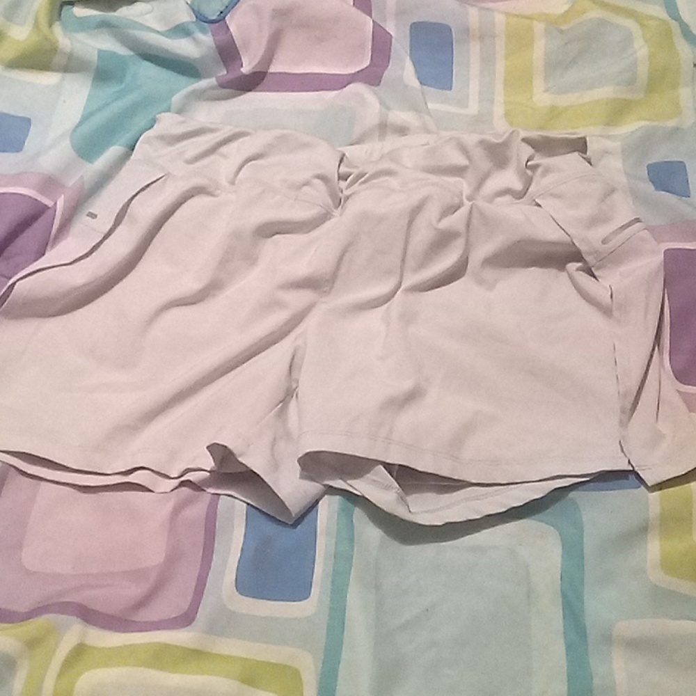 COPY - Avia shorts